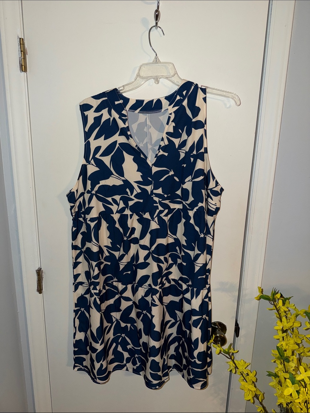 Sleeveless Navy and Cream Leaf-Print Dress